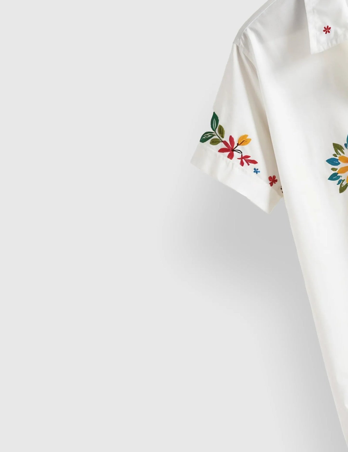 White Sunflower Floral Printed Men’s Half Sleeve Shirt – Summer Casual Collection